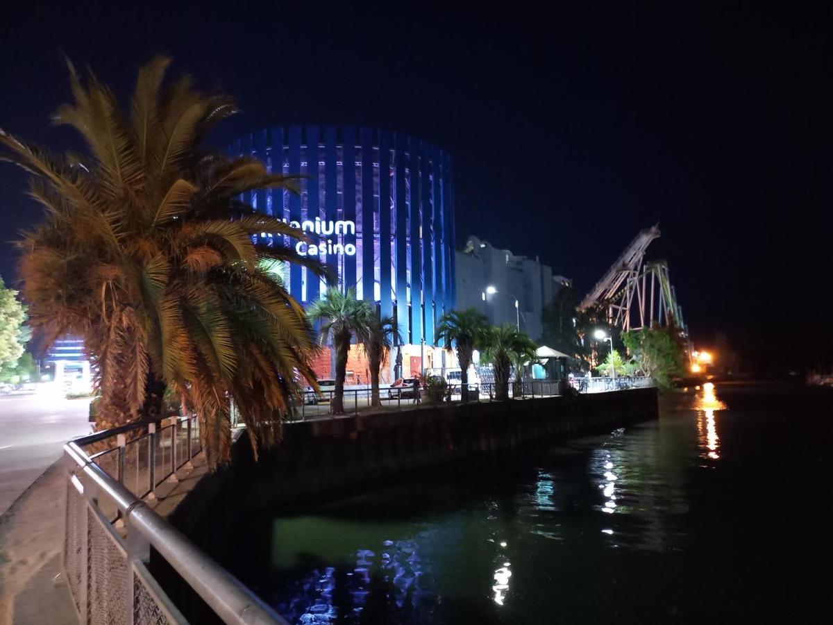 Alojamiento En Tigre Buenos Aires Hotel Exterior photo